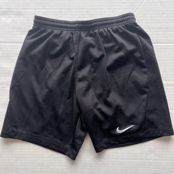 Kids' Shorts Bundle: H&M Patterned (Size 7/8) & Nike Black Athletic (Size M) - Picture 8 of 12